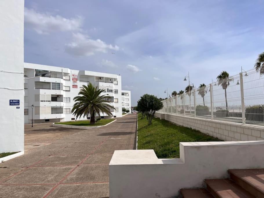 Apto. En La Playa Del Parque Natural Los Turunos El Puerto de Santa María Zewnętrze zdjęcie
